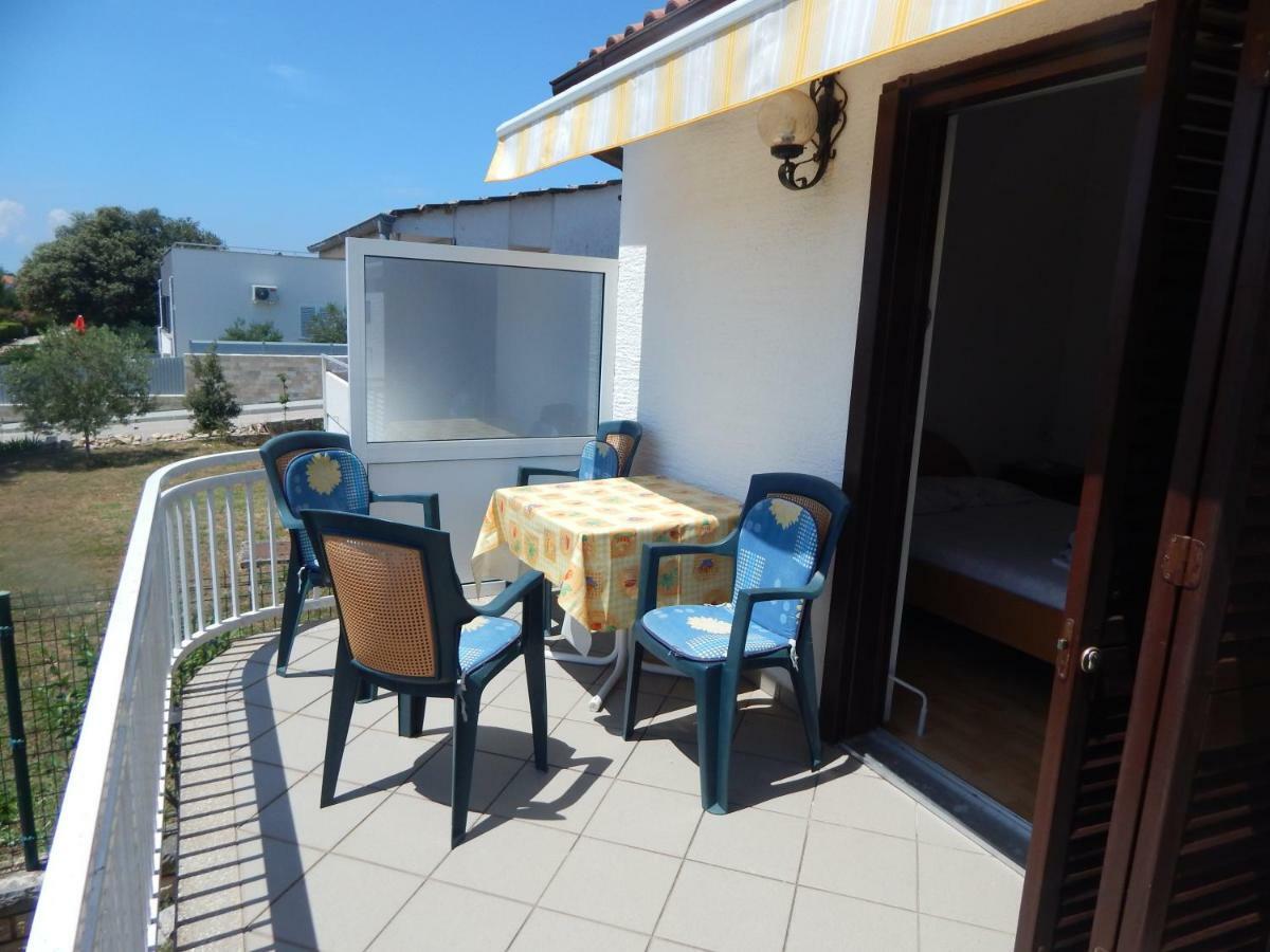 Apartman Duje Petrcane Exterior photo
